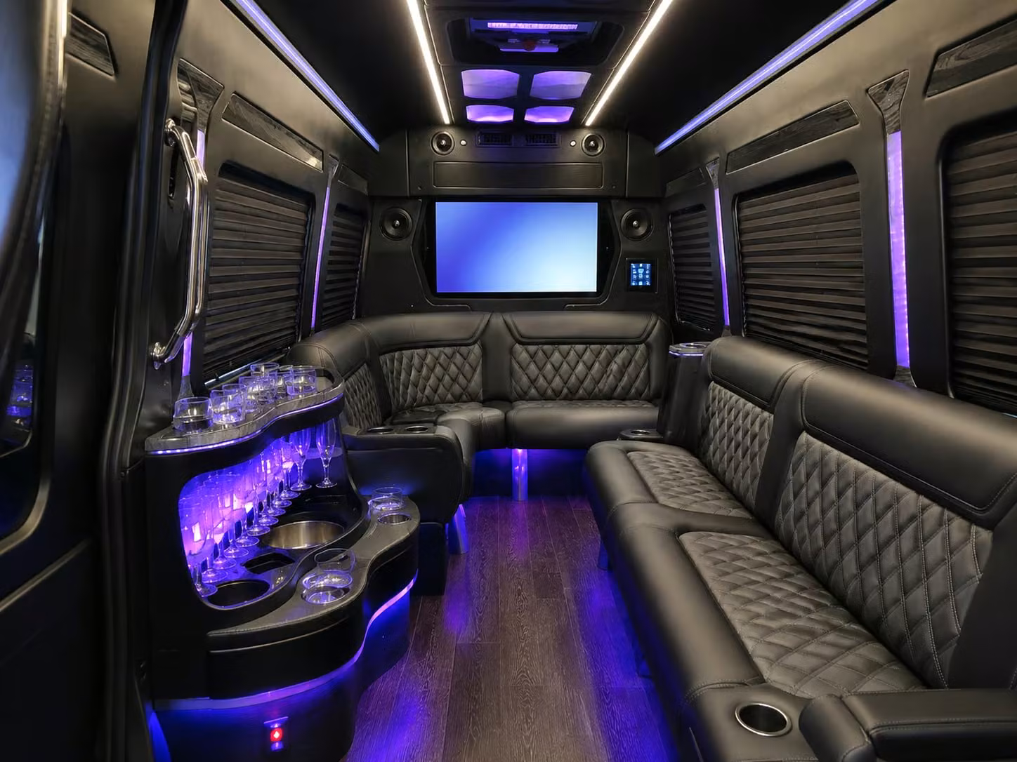 bus rentals for mcallen proms homecomings