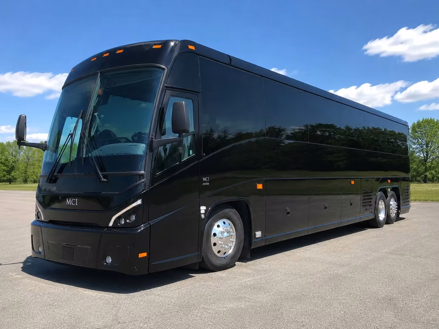 coachbusmcallen com puts the right bus on the field for mcallen sports team transportation