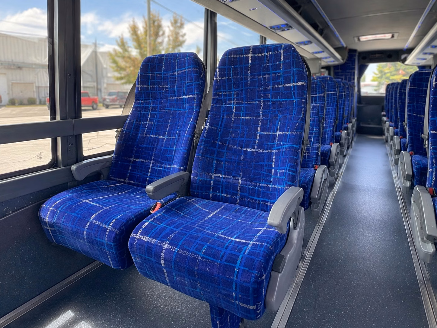 long distance charter buses from mcallen to san antonio houston and beyond